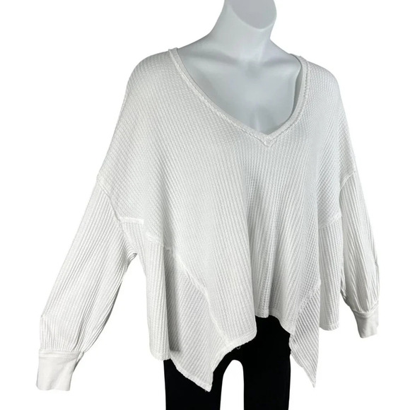 Free People Women Large White Caroline Thermal Top Asym Hem Waffle Knit Pullover - Picture 2 of 13